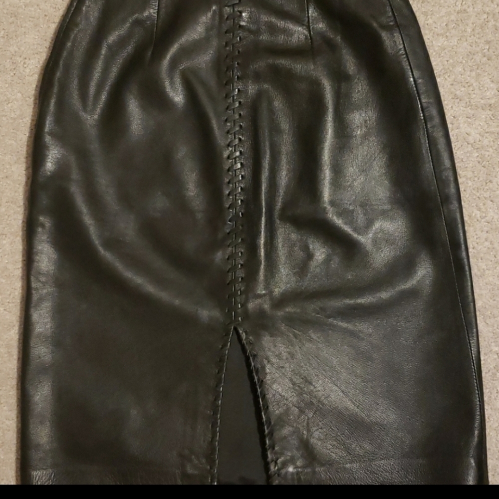 Danier skirt butter soft